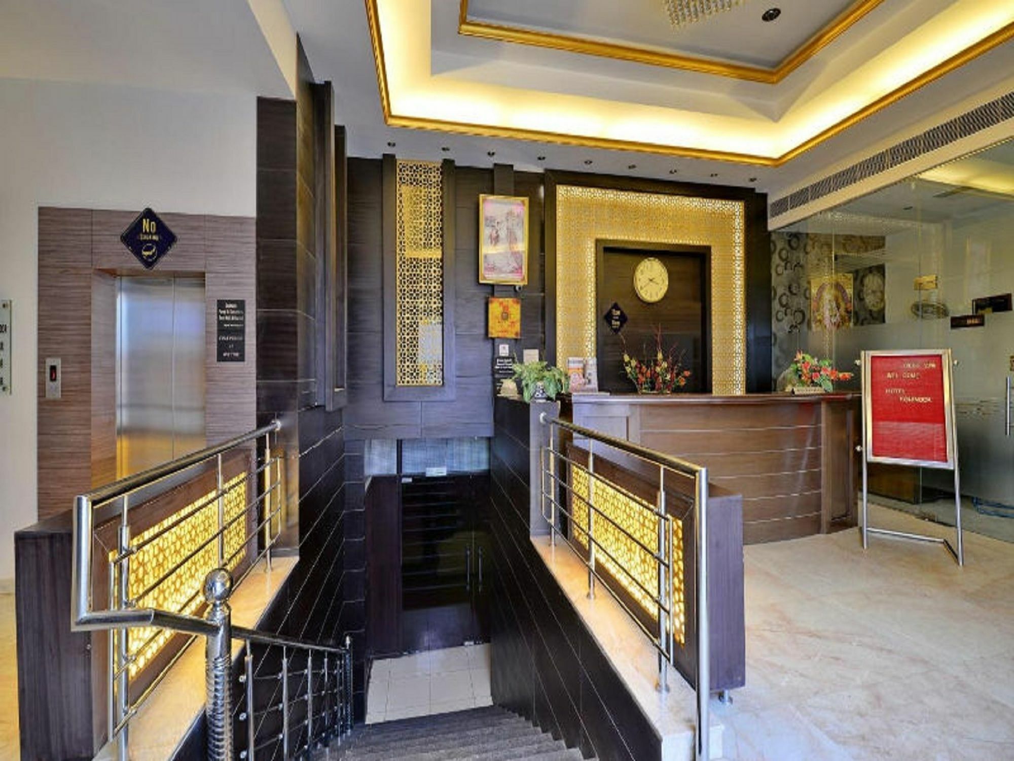 Click Hotel Kohinoor, Ludhiana Exterior photo